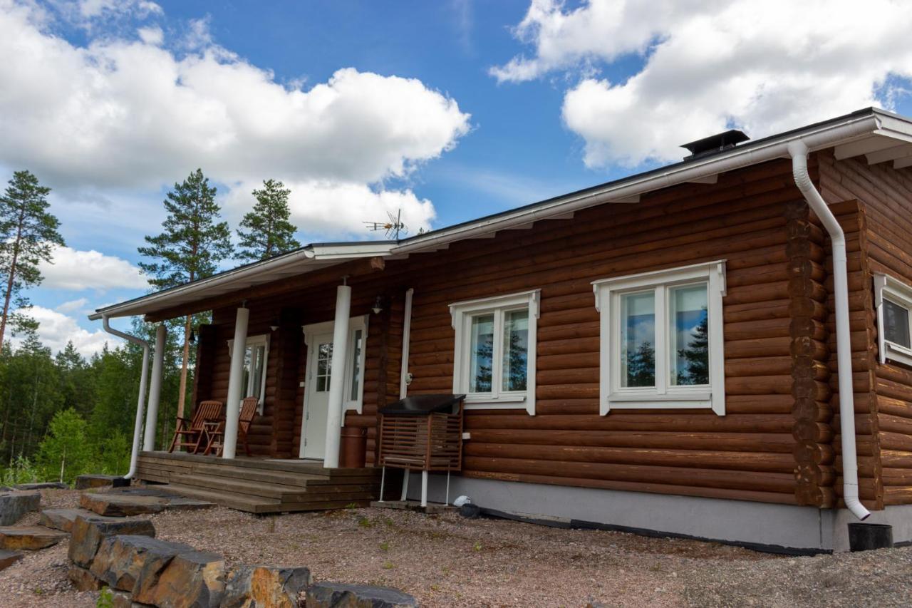 Luxury Villa Rahavaara Йоэнсуу Экстерьер фото